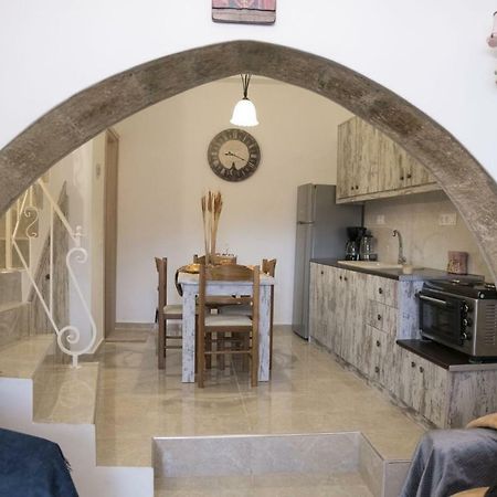 Studio Galatia, In The Heart Of Kamilárion Extérieur photo